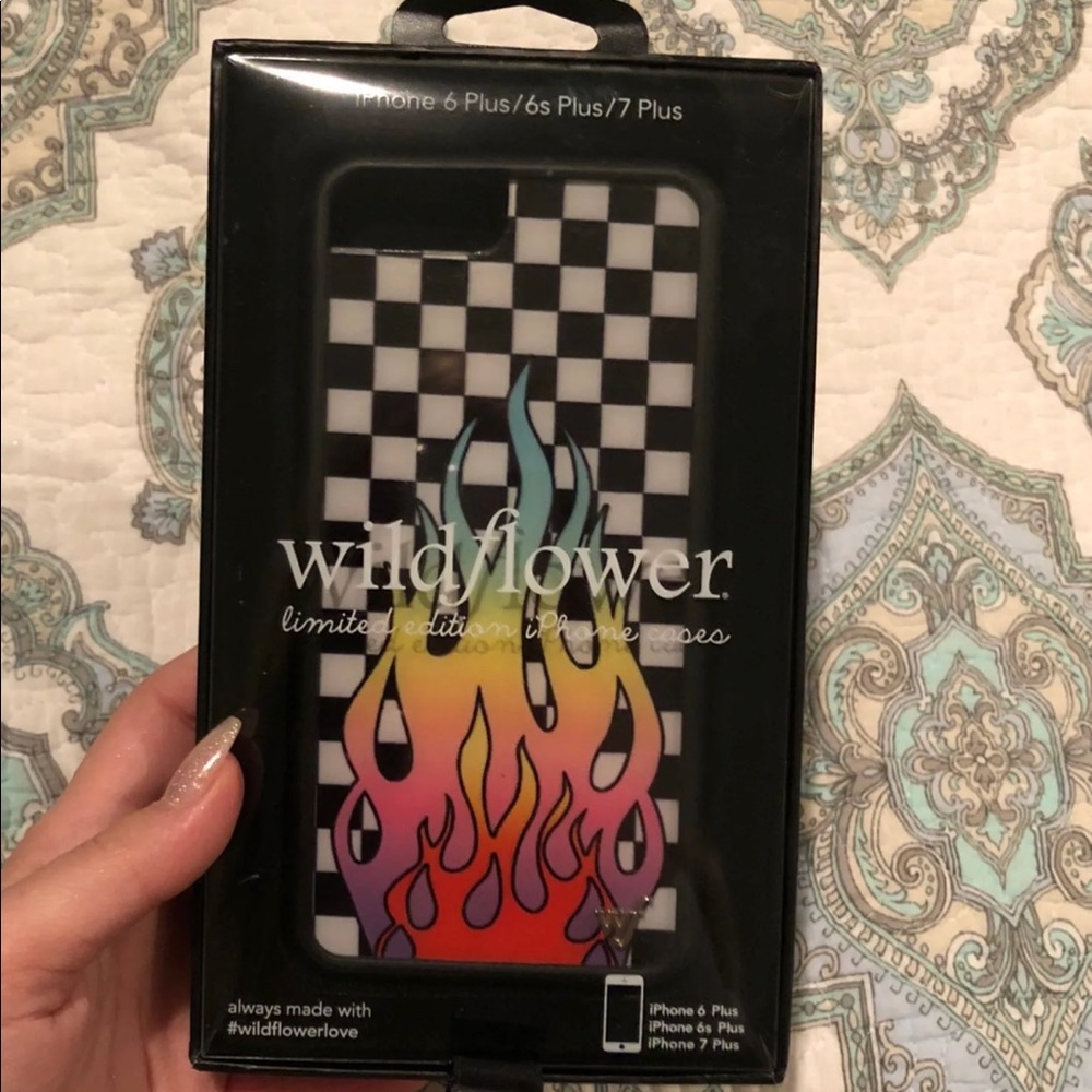 Tana Mongeau wildflower iphone plus case